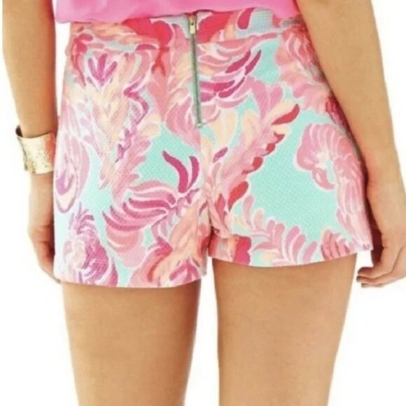 NWOT Lilly Pulitzer Poolside Blue Love Birds Knit Floral Print Alycia Shorts - Picture 2 of 12